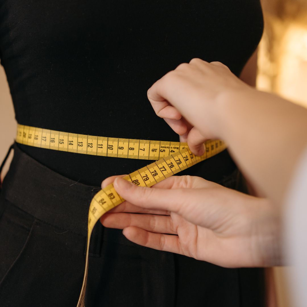 measuring waist